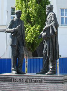 Вацлав Лаурин и Вацлав Клемент - памятник в Млада-Болеславе