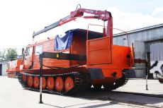 Гидроманипулятор Чайка-Amco Veba 808N 2s на базе гусеничного снегоболотохода ТТМ-3 Гидроманипулятор Чайка-Amco Veba 808N 2s на базе гусеничного снегоболотохода ТТМ-3