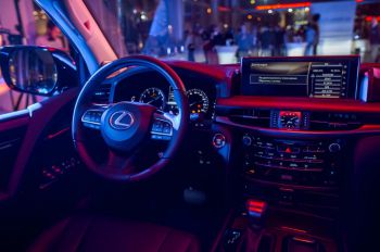 В Санкт-Петербурге презентовали новый Lexus LX