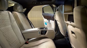 Российские продажи Jaguar XJ начнутся весной 2016 года