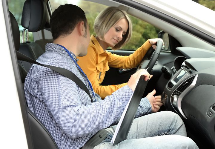 В 6 регионах России закрылись все автошколы