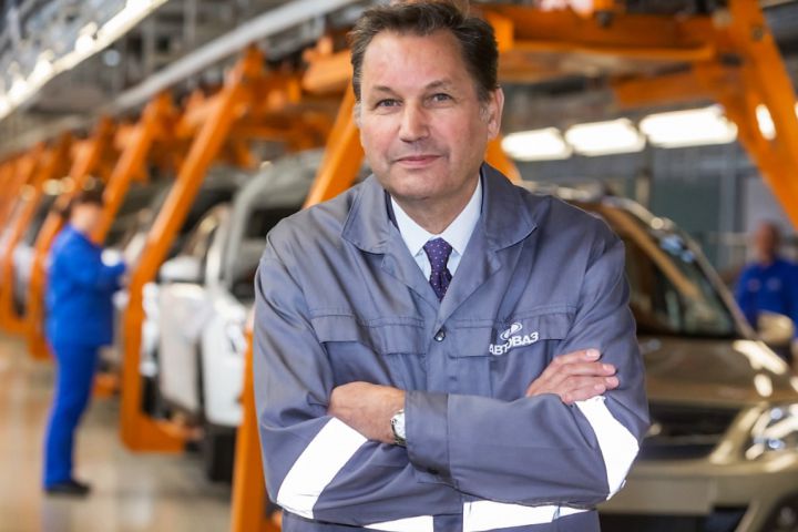 «АвтоВАЗ» закончил 2015 с миллиардными убытками «АвтоВАЗ» закончил 2015 с миллиардными убытками