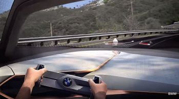 BMW в день своего столетия показала автомобиль будущего (ВИДЕО)