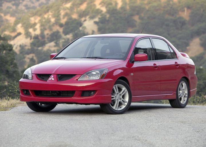 Mitsubishi отзывает в России рекордные 141 тысячу автомобилей