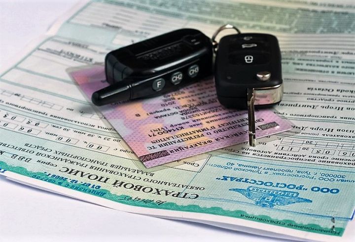 Полисы ОСАГО продают по новой системе: бланков опять не хватает Полисы ОСАГО продают по новой системе: бланков опять не хватает