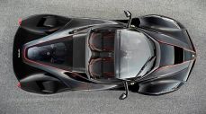 Главный гиперкар Ferrari остался без крыши