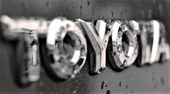 Toyota стала лидером продаж авто в первом полугодии