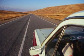 Экспедиция Восход покоряет Тибет на советских «Волгах»