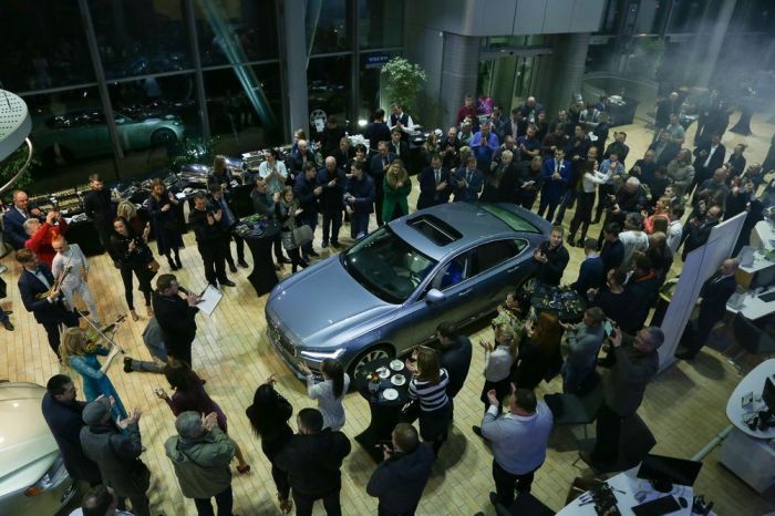 Прзентация Volvo S90 в Автобиографии на Пулковском шоссе,36