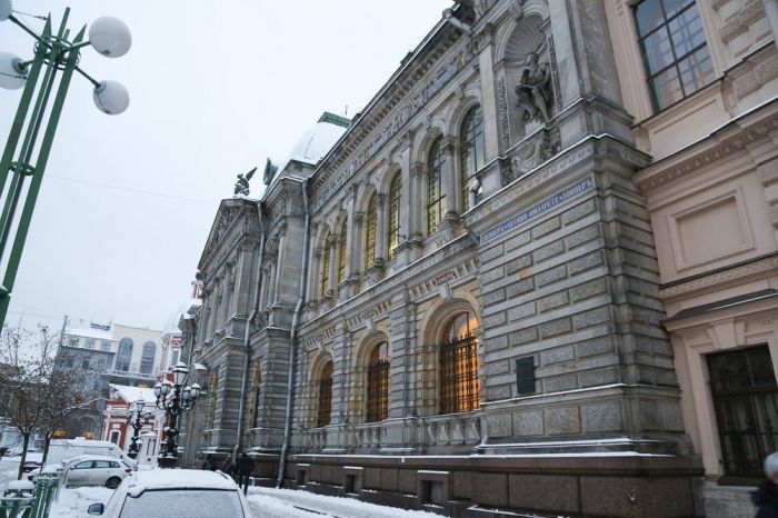 SKODA Superb и Ленинград в главной роли