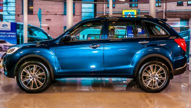 Представлен кроссовер Lifan X60 FL третьего поколения Представлен кроссовер Lifan X60 FL третьего поколения