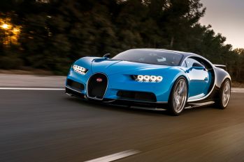 Неизвестный россиянин купил Bugatti Chiron за 220 млн рублей Неизвестный россиянин купил Bugatti Chiron за 220 млн рублей