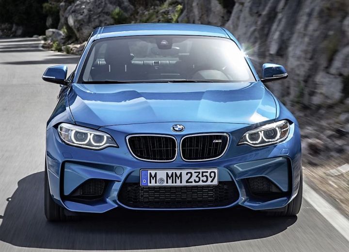 В России выросла цена автомобилей BMW В России выросла цена автомобилей BMW
