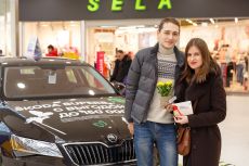 Авто Премиум и «Цветочный Патруль»: ежегодная цветочная акция от дилеров SKODA Авто Премиум и «Цветочный Патруль»: ежегодная цветочная акция от дилеров SKODA