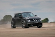 Обновленный Nissan Juke-R оснастили двигателем в 600 «лошадей» (ВИДЕО)