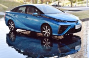 Водородный Toyota Mirai будет стоить 57 тысяч долларов