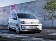 В Женеве Volkswagen представил концепт-кар T-Cross Breeze и новый up!