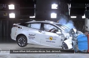 Toyota Prius получил пять звезд в усложненном краш-тесте (ВИДЕО)