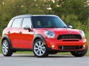 Новое поколение кроссовера Mini Countryman оценили в 1,6 млн рублей