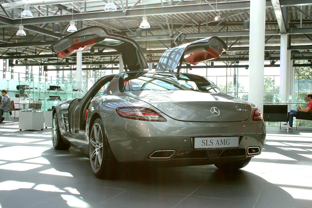 Mercedes SLS AMG