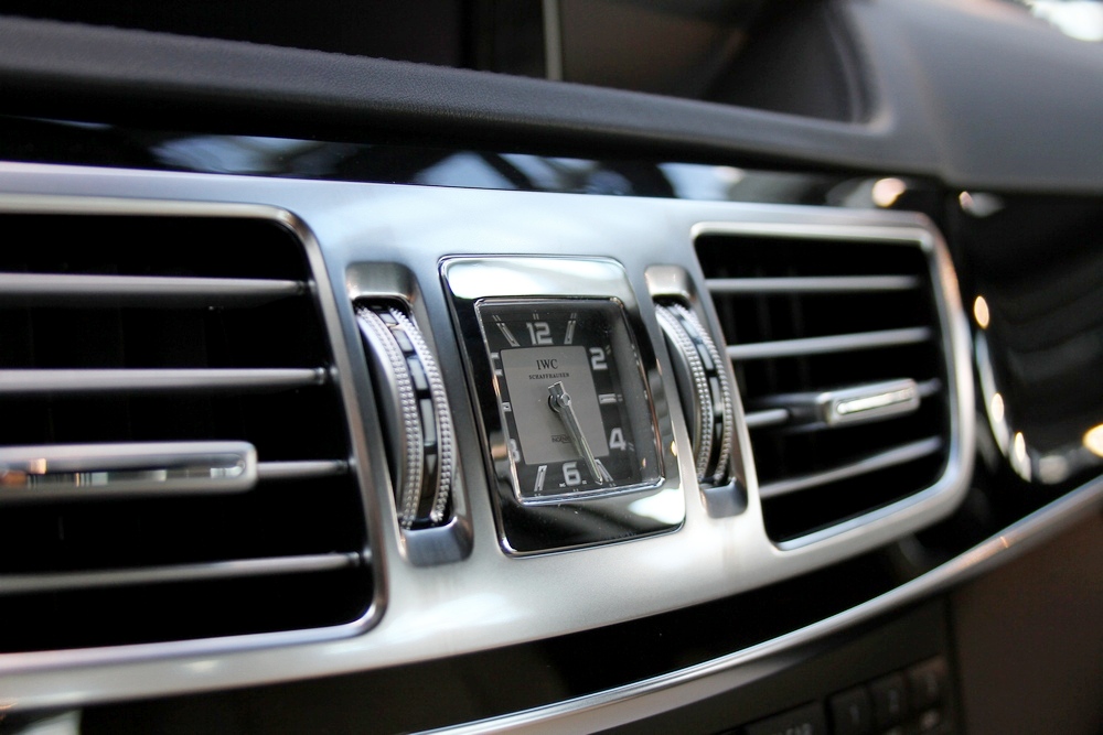 Mercedes E63 AMG салон