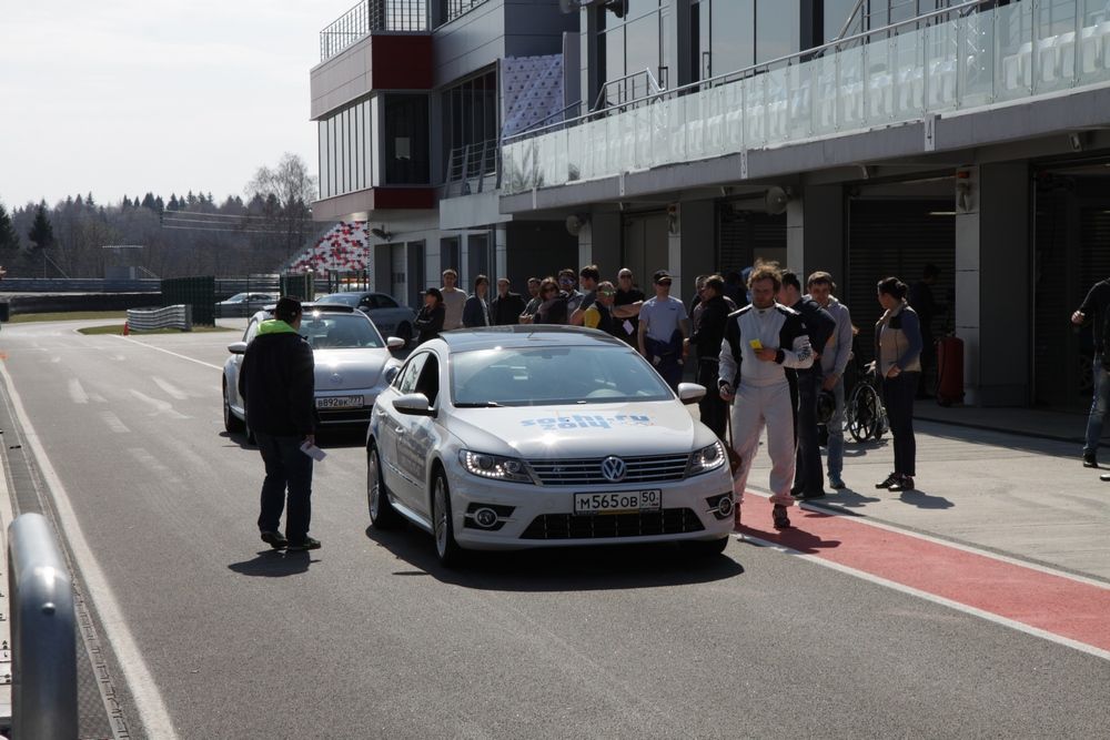 Первый этап соревнований Russian Hot Hatch Club Championship