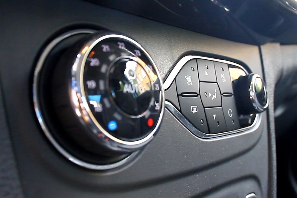 Renault Logan 2014 салон