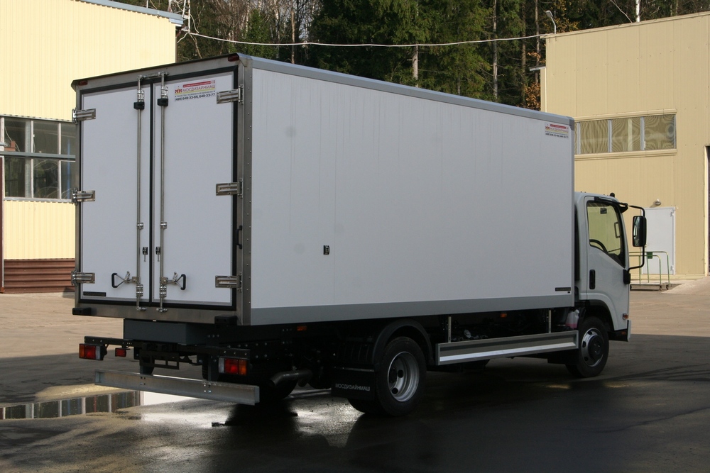 Рефрижератор Isuzu NPR