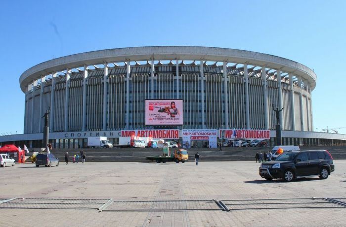 Вместимость скк. СКК парк Победы СПБ. СКК Москва. СКК. Мир автомобиля СКК.