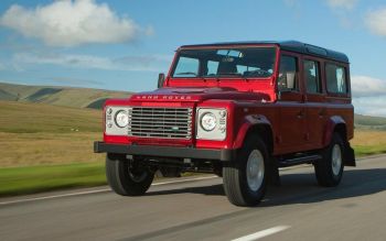 Land Rover Defender 2013