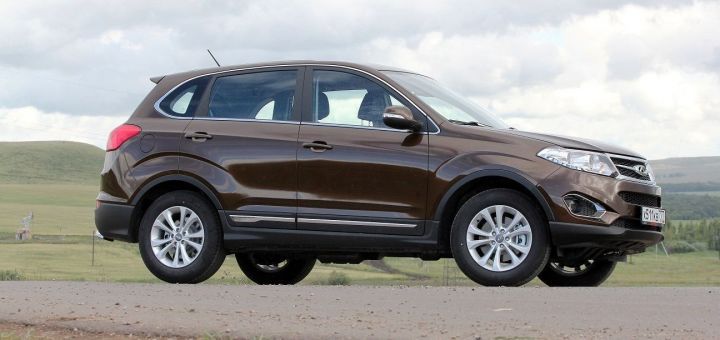 Chery Tiggo 5 вид сбоку
