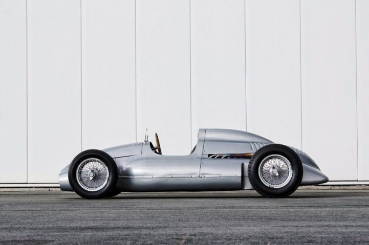 "Сокол" был мощным автомобилем своего времени