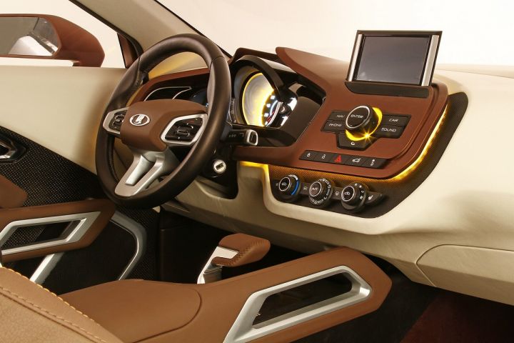 Lada XRAY запустят в производство в 2015 году