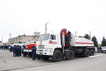 Грузовой эвакуатор &laquo;Чайка-Сервис&raquo; на службе МЧС и спасательных служб России!