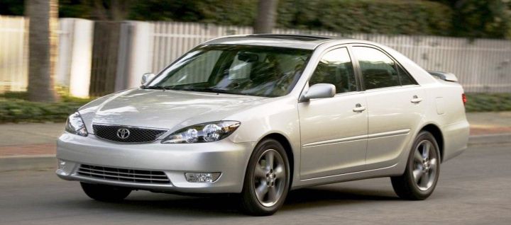 В мастерские отзывают 185 тысяч автомобилей Toyota