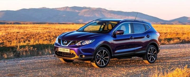 Nissan-Qashqai_2014_