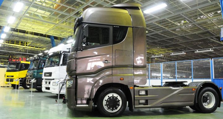 Производственные линии &laquo;КамАЗа&raquo; остановились на месяц