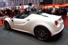 Alfa Romeo 4C Spider