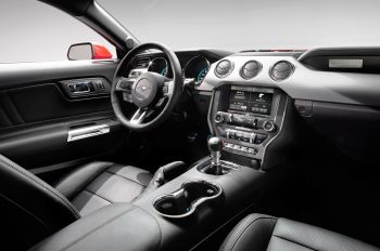 Ford Mustang нового поколения летом появится в России