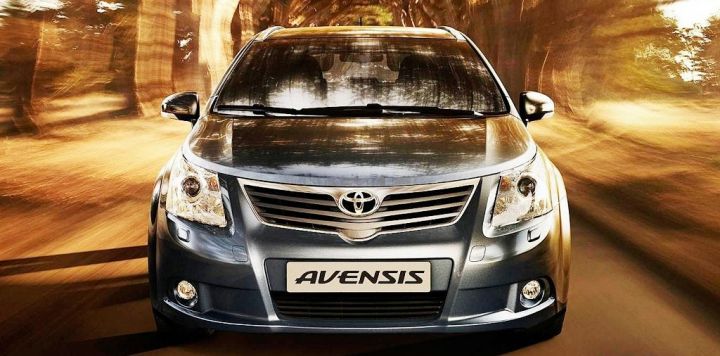 Лидером по выручке на авторынке России в 2014 году стала Toyota