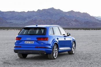 Стоимость обновленного Audi Q7 в России стартует от 3,63 млн рублей