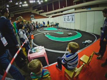 &laquo;Мир Автомобиля&raquo; глазами детей