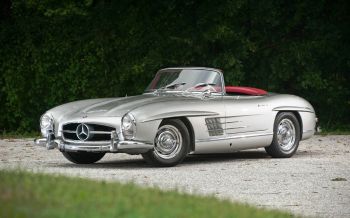 Mercedes 300 SL Roadster, выпущенный в 1957 году