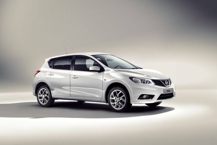 Совершенно новый Nissan Tiida 2015 года в CTK CENTER!