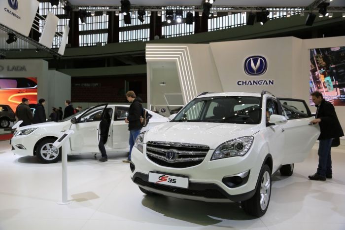 Мир Автомобиля 2015. Стенд Changan