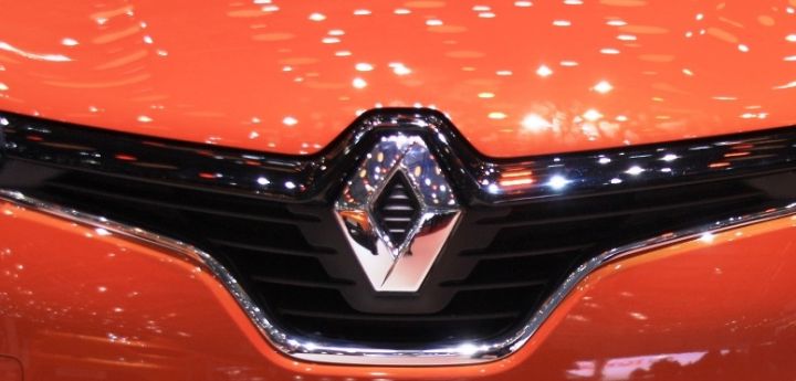 Новый бюджетный автомобиль за 226 тысяч представила Renault