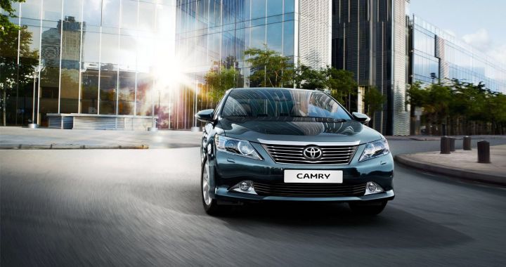 В 2015 году Toyota ввезла больше всего авто в Россию