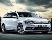 Компания Volkswagen показала гибрид Passat GTE перед Парижским автосалоном