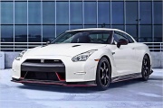 Японский спорткар Nissan GTR Nismo в США раскупили на год вперед (ВИДЕО)
