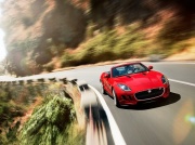 Jaguar F-Type оснастили механической трансмиссией